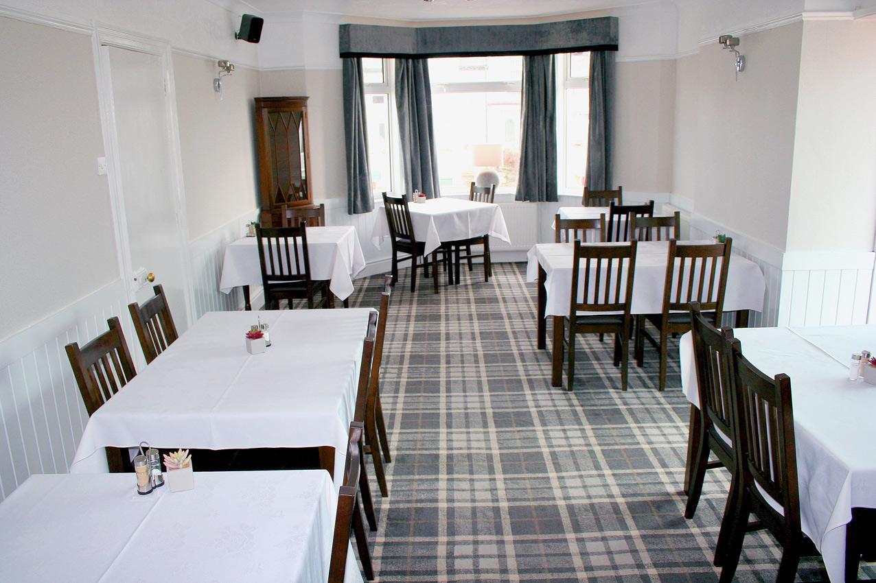 Woburn Hill Hotel Cemaes Bay Eksteriør bilde